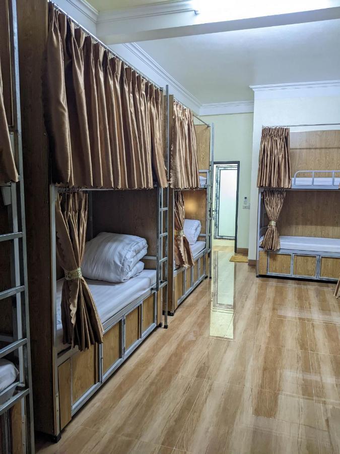 Train Station Backpackers Hostel 宁平 外观 照片