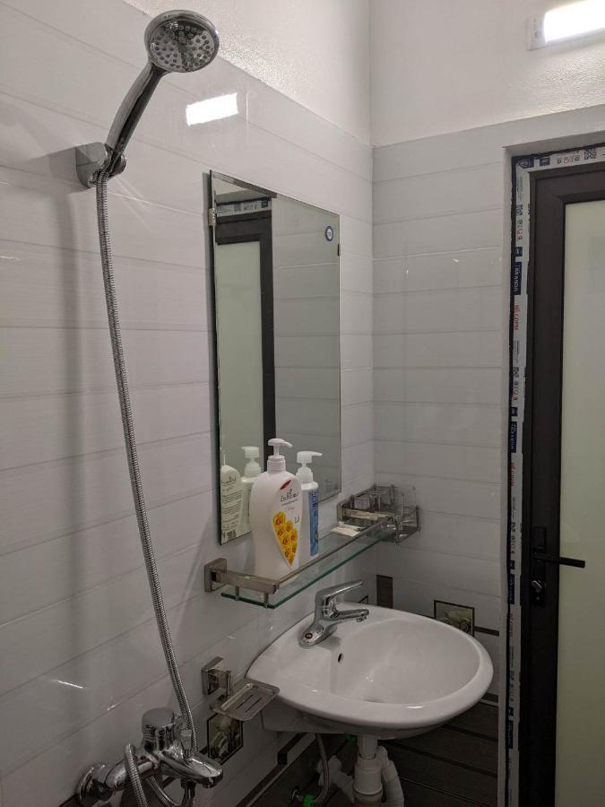 Train Station Backpackers Hostel 宁平 外观 照片