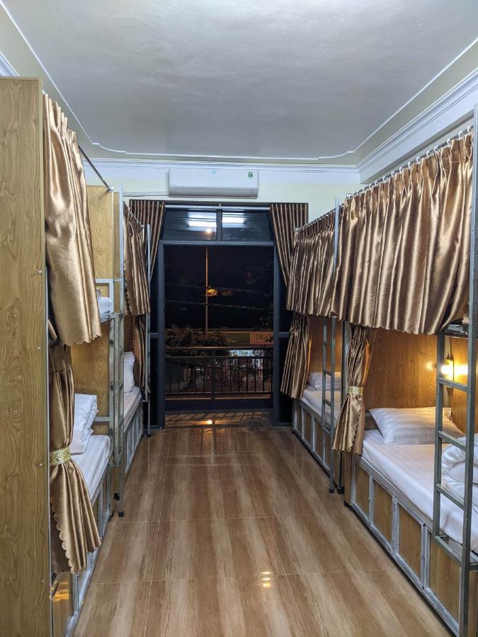 Train Station Backpackers Hostel 宁平 外观 照片